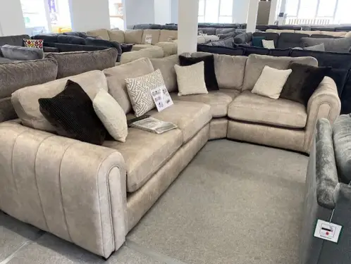 Click Here To Enlarge This Photo Of Glamour Left of Right Hand Corner - Choice of Colours