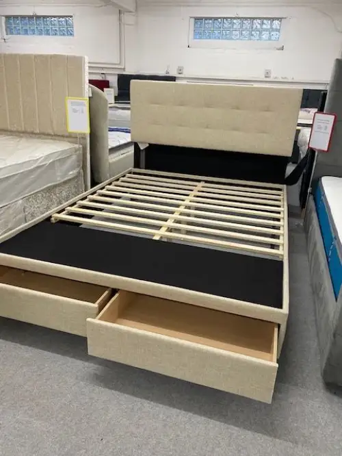 Click Here To Enlarge This Photo Of Bed - Kapa