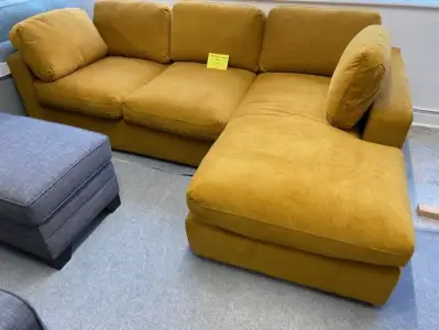 Mustard corner